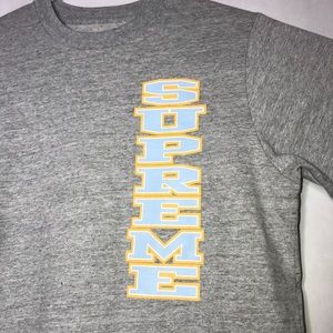 Supreme Men’s Medium Gray Spell Out